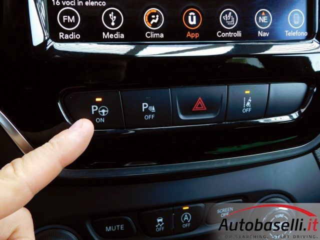 JEEP Cherokee usata, con Apple CarPlay