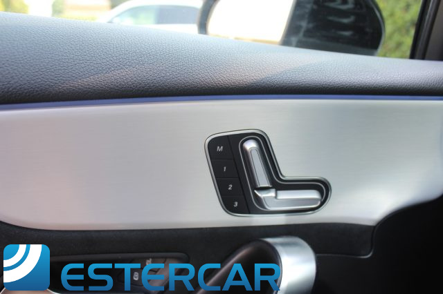 MERCEDES-BENZ A 180 usata, con Park Distance Control