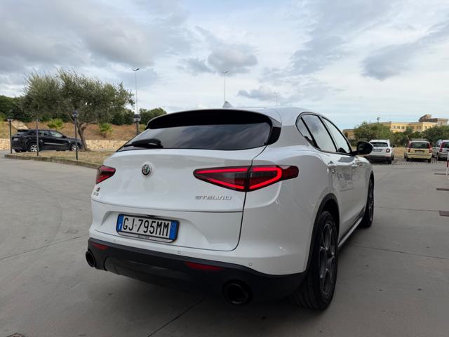 ALFA ROMEO Stelvio usata, con Apple CarPlay