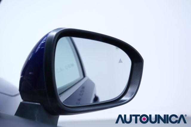 NISSAN Qashqai usata, con Fari full-led