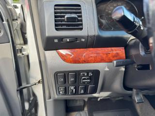 TOYOTA Land Cruiser usata, con Interni in pelle