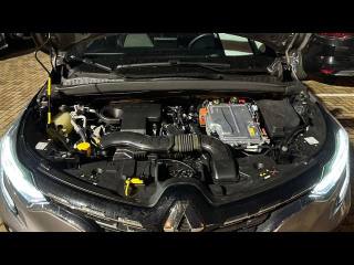 RENAULT Captur usata, con Bracciolo