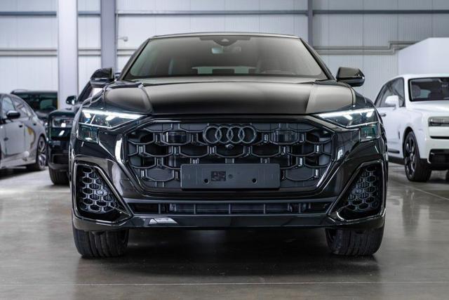 AUDI Q8 usata, con Airbag Passeggero