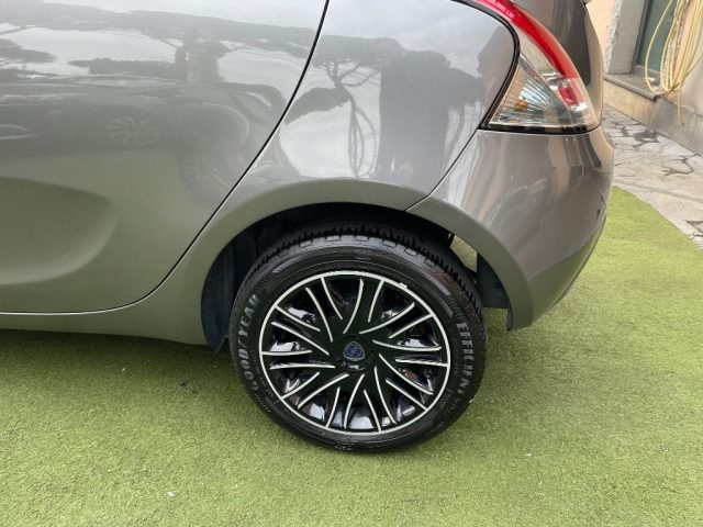 LANCIA Ypsilon usata, con Chiusura centralizzata