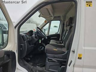 PEUGEOT Boxer usata, con Park Distance Control
