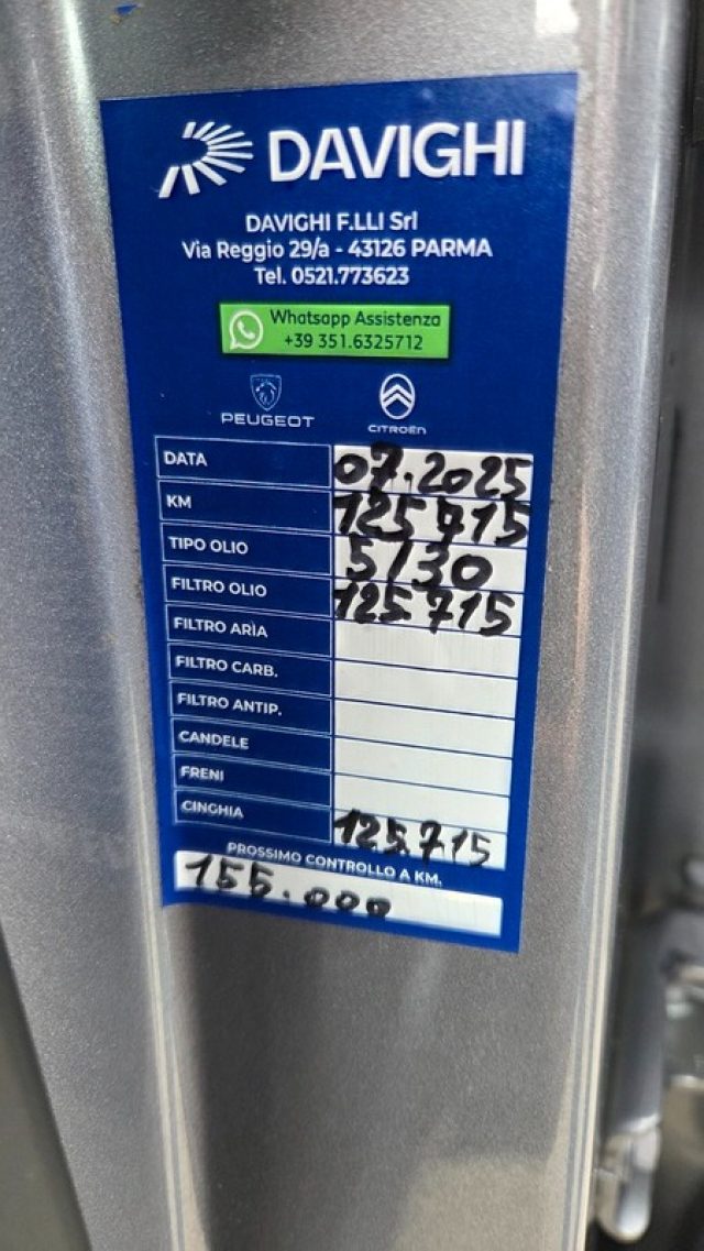 PEUGEOT 3008 usata, con USB