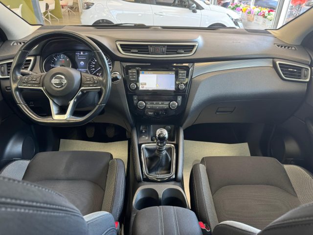 NISSAN Qashqai usata, con Controllo automatico clima