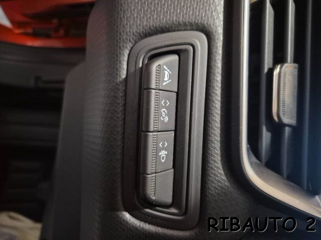 RENAULT Clio usata, con Volante multifunzione