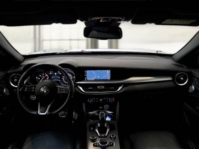 ALFA ROMEO Stelvio usata, con Airbag laterali