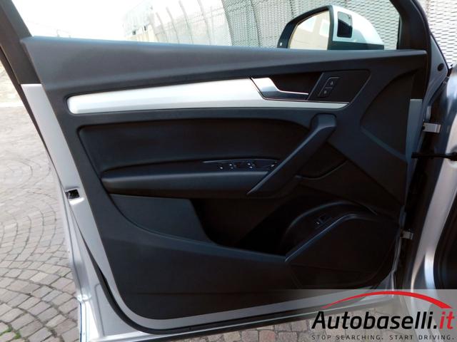 AUDI Q5 usata, con Sensori di parcheggio posteriori