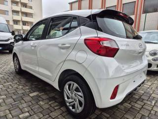 HYUNDAI i10 usata, con Airbag laterali