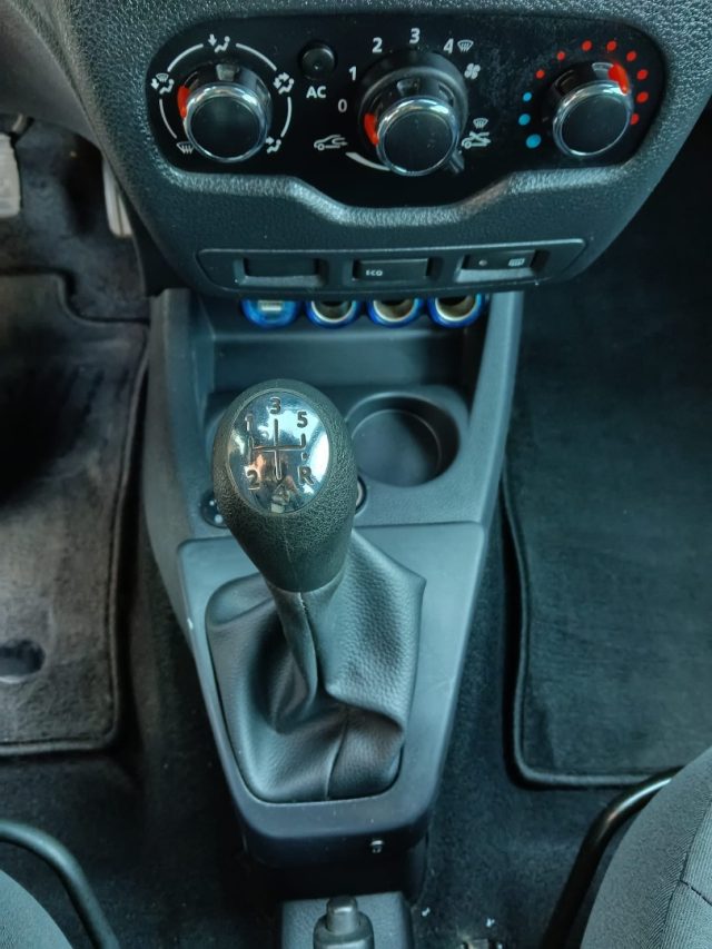 DACIA Dokker usata, con Isofix