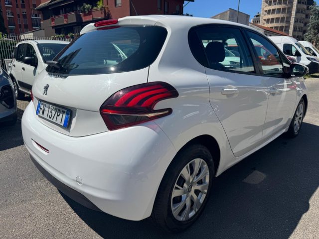 PEUGEOT 208 usata, con Airbag Passeggero