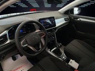 VOLKSWAGEN T-Roc usata 13