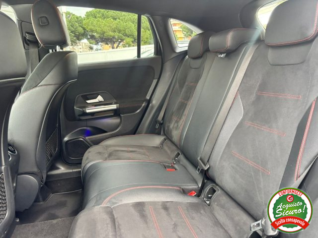 MERCEDES-BENZ GLA 200 usata, con Volante in pelle