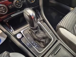 VOLKSWAGEN Golf usata, con Controllo automatico clima