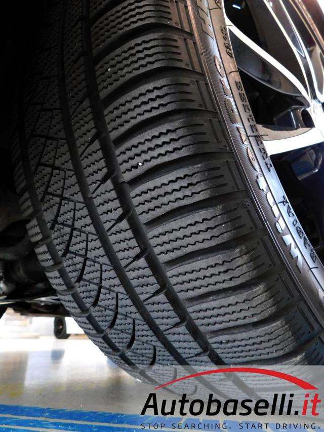 MERCEDES-BENZ E 220 usata 79