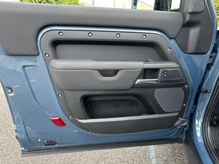 LAND ROVER Defender usata, con Cruise Control