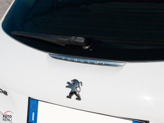 PEUGEOT 208 usata 19
