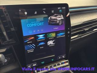 RENAULT Austral usata, con Park Distance Control