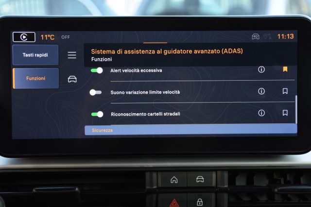 JEEP Avenger usata, con Volante multifunzione