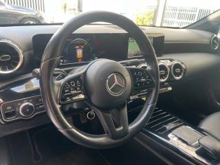 MERCEDES-BENZ A 180 usata 60