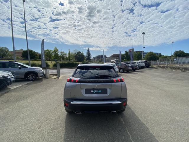 PEUGEOT 2008 usata, con Alzacristalli elettrici