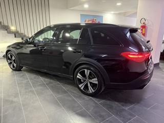 MERCEDES-BENZ C 220 usata, con Cerchi in lega