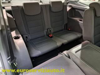 VOLKSWAGEN Touran usata 38