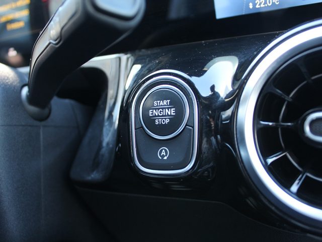 MERCEDES-BENZ GLA 200 usata, con Chiusura centralizzata telecomandata