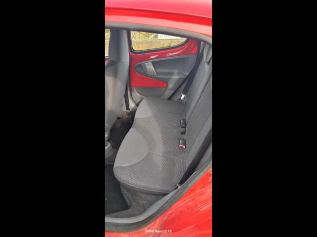 PEUGEOT 107 usata 11