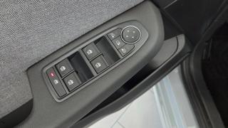 RENAULT Clio usata, con Airbag