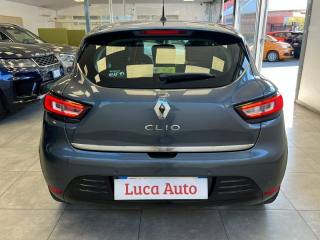 RENAULT Clio usata, con Alzacristalli elettrici