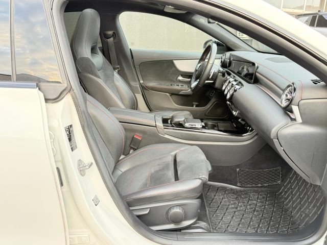 MERCEDES-BENZ CLA 200 usata, con Controllo trazione