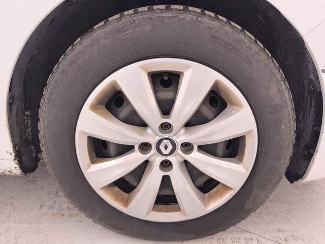 RENAULT Clio usata, con Isofix
