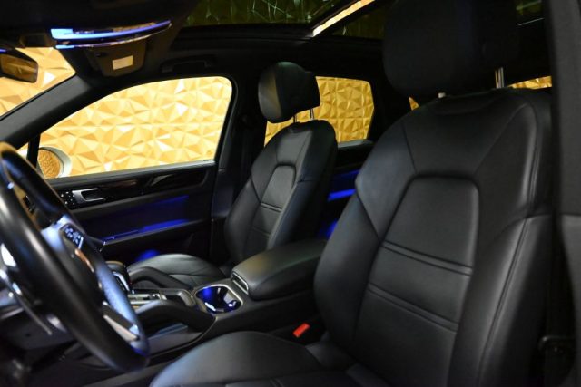 PORSCHE Cayenne usata 175