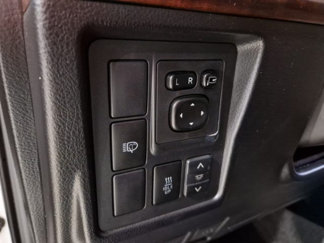 TOYOTA Land Cruiser usata, con Autoradio digitale