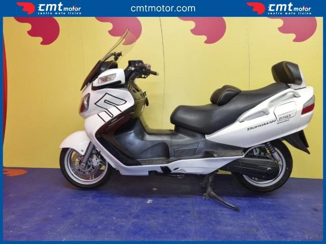 SUZUKI Burgman AN 650 usata 2
