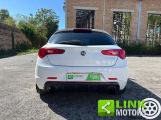 ALFA ROMEO Giulietta usata, con Cerchi in lega