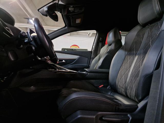 PEUGEOT 5008 usata, con Cerchi in lega