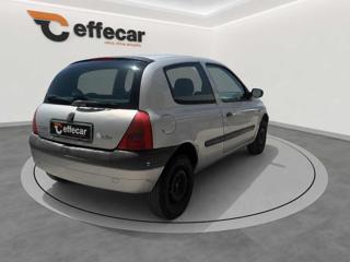 RENAULT Clio usata, con Chiusura centralizzata