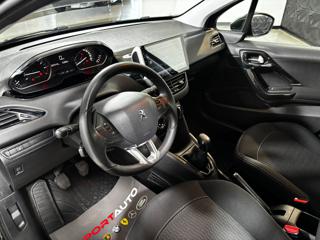 PEUGEOT 208 usata, con Boardcomputer