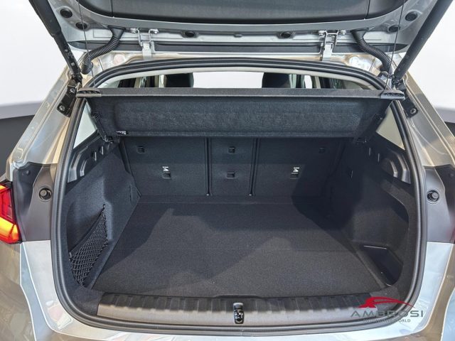 BMW iX1 usata 8