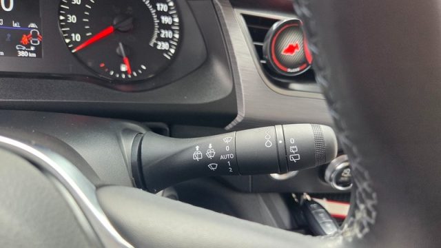 NISSAN Townstar usata, con Bluetooth