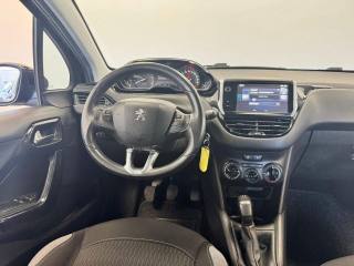 PEUGEOT 208 usata, con Autoradio