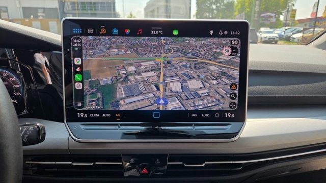 VOLKSWAGEN Golf usata, con Sistema di navigazione