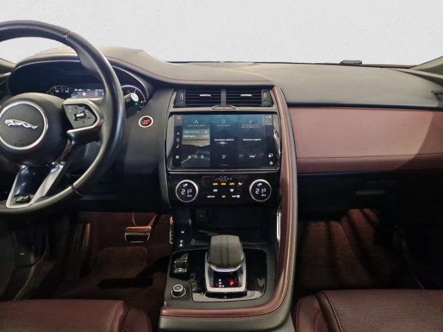 JAGUAR E-Pace usata, con Fendinebbia