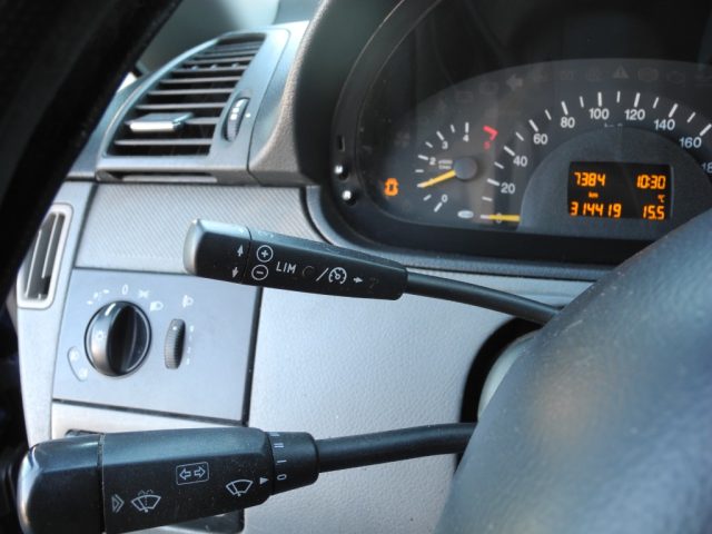 MERCEDES-BENZ Vito usata, con Controllo trazione