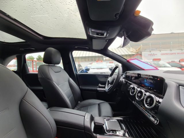 MERCEDES-BENZ B 220 usata, con Controllo automatico clima