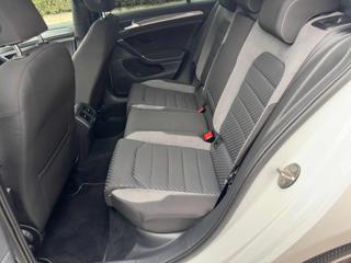 VOLKSWAGEN Golf usata, con Fendinebbia